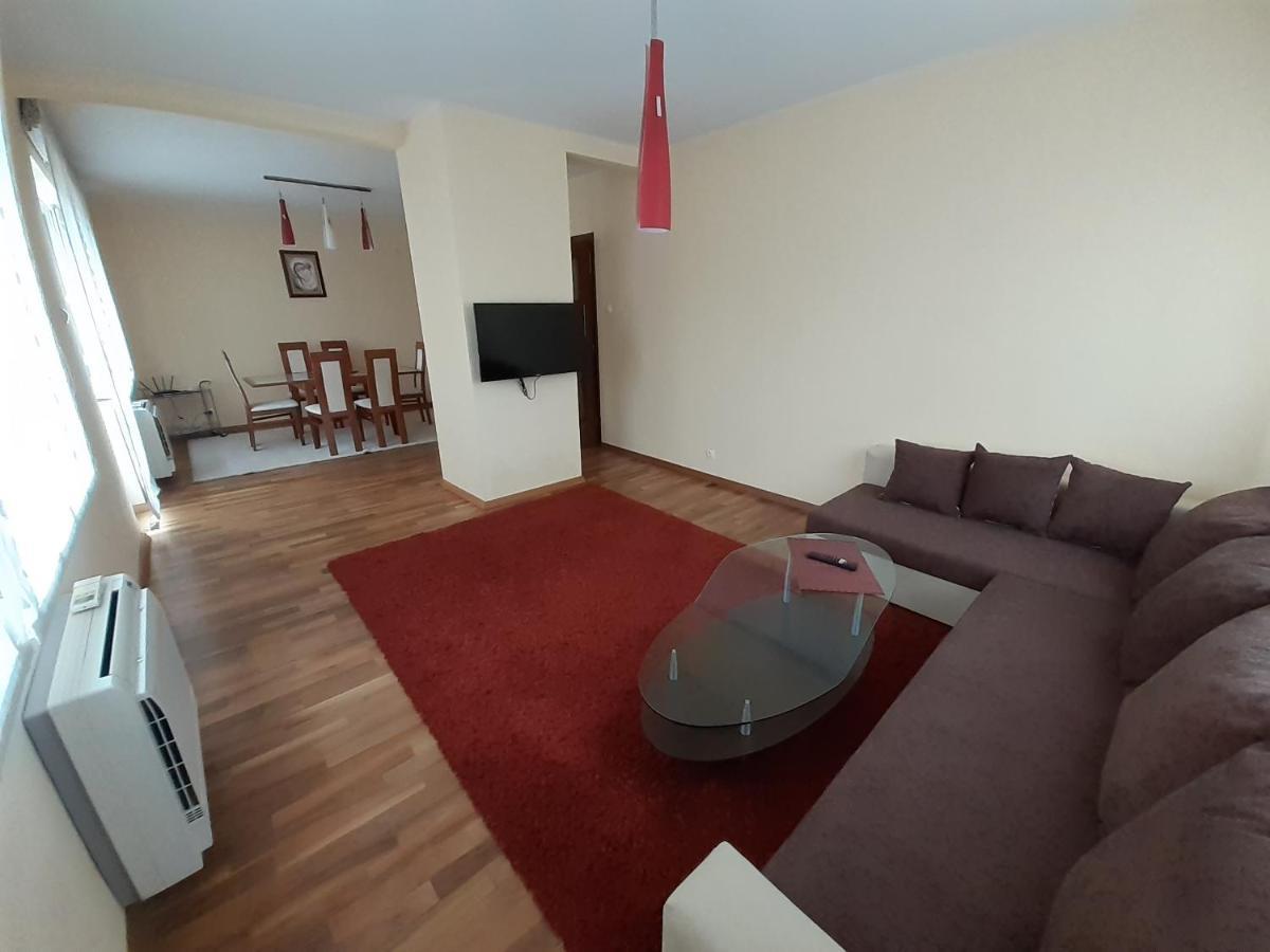 Statevi Guest Apartment ヴェリングラード エクステリア 写真